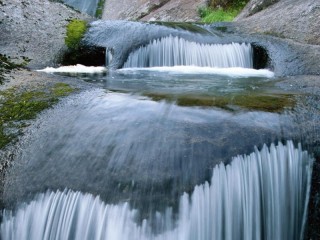 Jigsaw Puzzle «Flowing water»