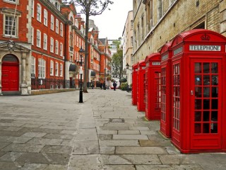 Rompicapo «phone booths»