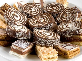 Jigsaw Puzzle «cakes»