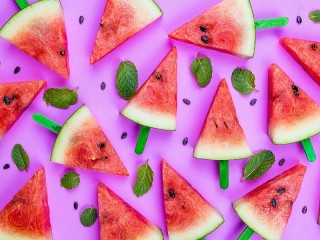 Jigsaw Puzzle «Triangles of watermelon»