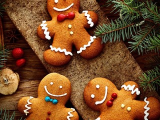 Puzzle «Three gingerbread»