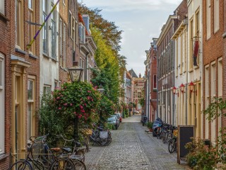 Bulmaca «Street in Leiden»