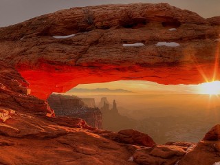 Jigsaw Puzzle «Morning in the canyon»