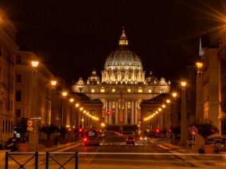 Jigsaw Puzzle «Vatican square Holy Pet»