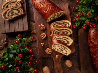 Jigsaw Puzzle «Hungarian roll»