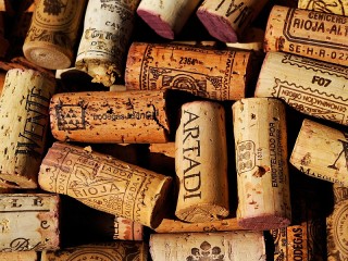 Jigsaw Puzzle «Wine corks»