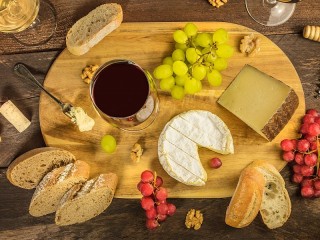 Jigsaw Puzzle «Wine and cheese»