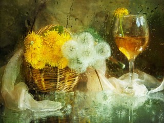 Puzzle «Wine of dandelions»