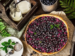 Пазл «Berries in pie»