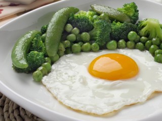 Puzzle «scrambled eggs with vegetables»