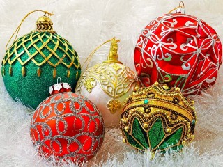 Quebra-cabeça «Christmas tree balls»
