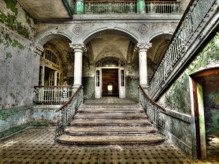 Jigsaw Puzzle «Abandoned past»