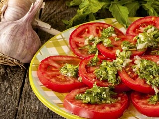 Jigsaw Puzzle «Appetizer of tomatoes»
