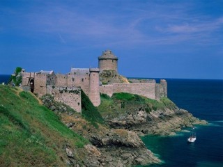 Jigsaw Puzzle «The castle on the shore»