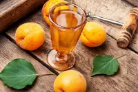 Bulmaca Apricot drink