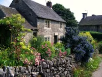 Puzzle English cottage