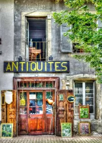Слагалица Antique store