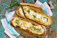 Jigsaw Puzzle Baguettes with cheese