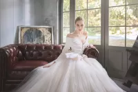 Bulmaca White dress