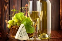 Пазл Белое вино и сыр