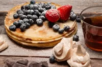 Jigsaw Puzzle Pancakes and meringues