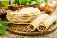Rompecabezas Pancakes with minced meat