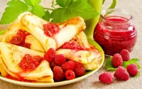 Jigsaw Puzzle Pancakes and raspberry