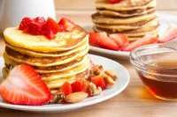 Jigsaw Puzzle Pancakes and strawberries