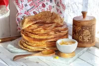 Jigsaw Puzzle Pancakes with honey