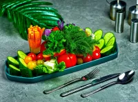 パズル Dish with vegetables