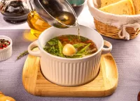 Jigsaw Puzzle Bouillon with egg