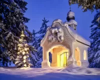 Jigsaw Puzzle Chapel and Christmas tree