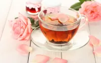 Пазл Чай с лепестками роз