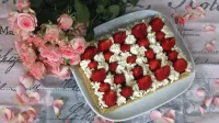 Слагалица Dessert with strawberries