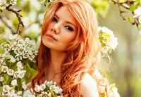 Jigsaw Puzzle Girl and flowers