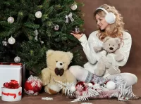 Слагалица Girl with teddy bear