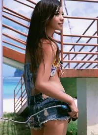 Quebra-cabeça Girl in shorts