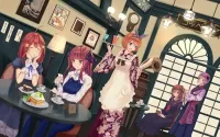 Puzzle Girls in the cafe