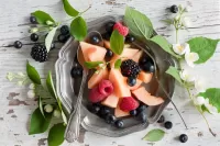 Jigsaw Puzzle Melon with berries