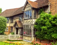 Puzzle Shakespeare's house