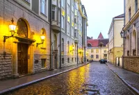 Quebra-cabeça Rainy day in Tallinn