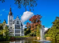 Jigsaw Puzzle Palace in the Hague