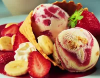 Puzzle Fruit and berry ice cream
