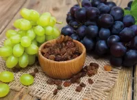 Bulmaca Raisins and grapes