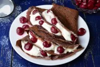 Jigsaw Puzzle Cocoa pancakes with cherries