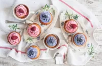 Jigsaw Puzzle Cupcakes with berries
