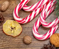 Puzzle Candy canes