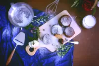 パズル Cupcakes with powdered sugar