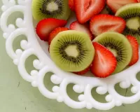 Quebra-cabeça Kiwi and strawberry