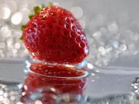 Jigsaw Puzzle strawberry